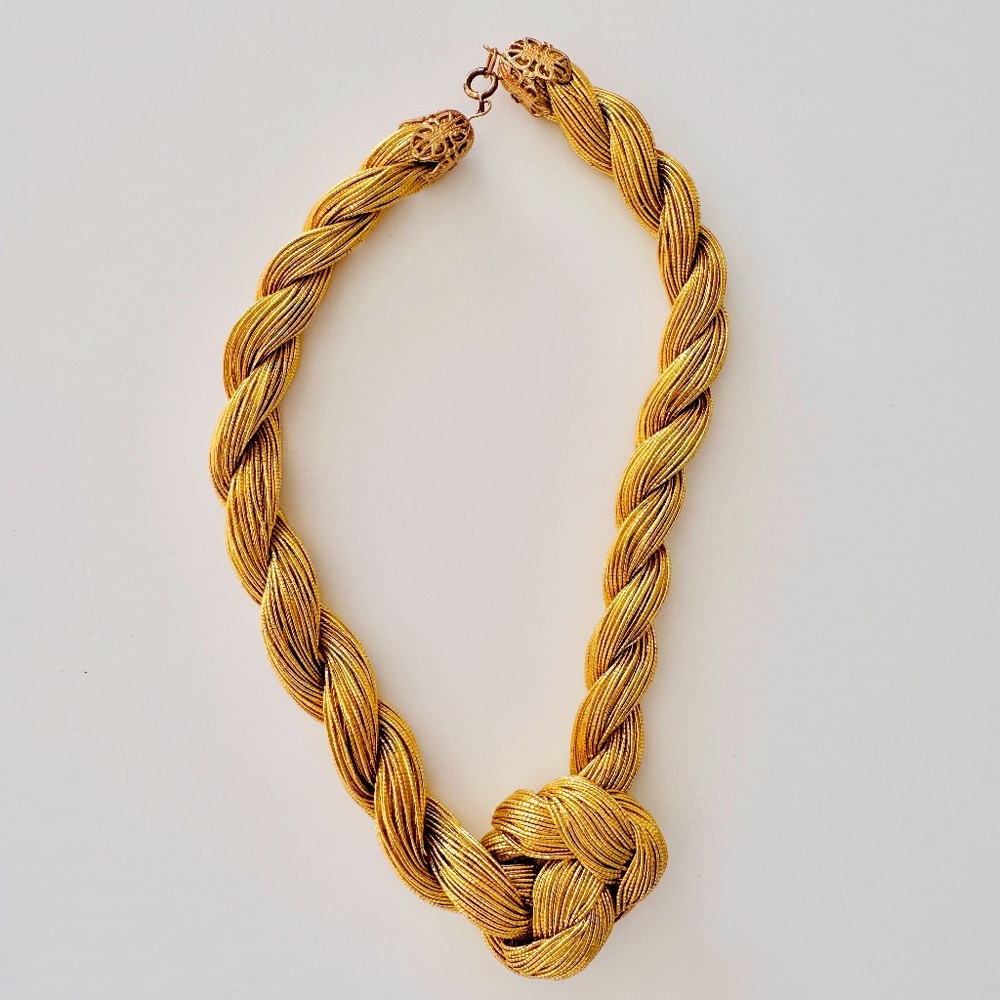 Vintage Gold Metallic Rope Choker Necklace Unique 18" + -Bullet-Cab Style Clasp